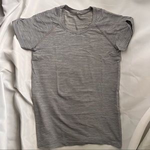 Lululemon swiftly tech shirt